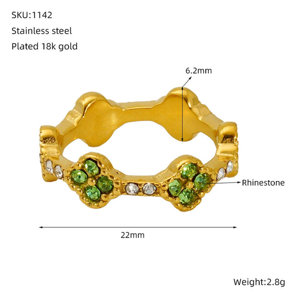 Wholesale Titanium Steel Geometric Flower Petal Fourleaf Clover Ring With 18K Gold Micro Diamond Electroplating For Women