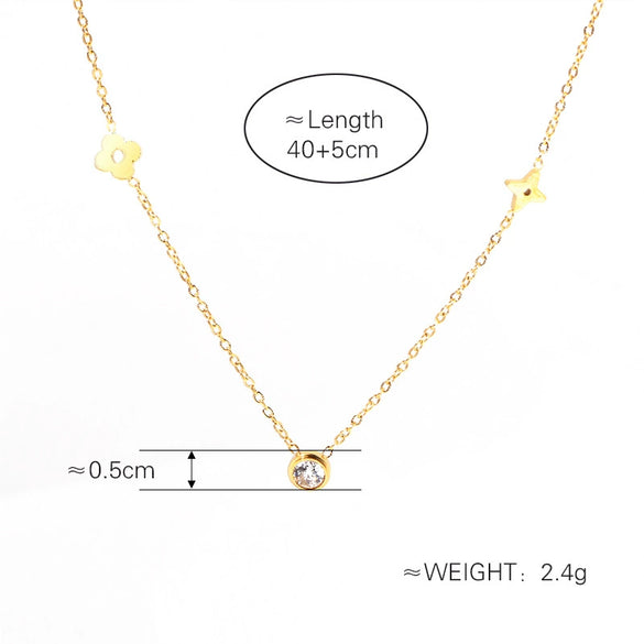 Wholesale Titanium Steel Geometric Fourcorner Star Flower Necklace With Vacuum Plating For Women