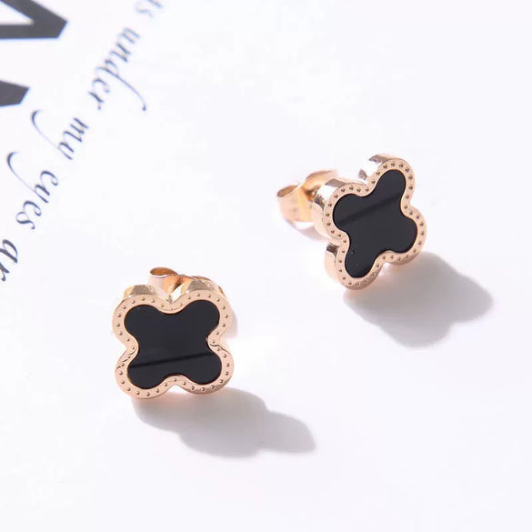 Wholesale Titanium Steel Geometric Fourleaf Clover Rose Gold Earrings Natural Style Ear Jewelry