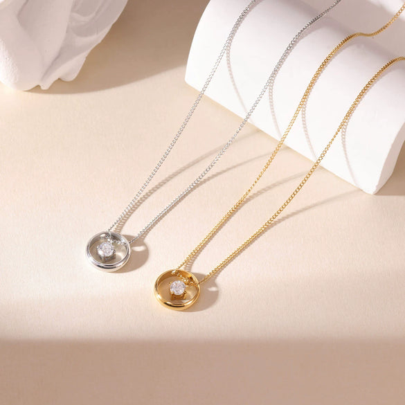Wholesale Titanium Steel Geometric Hollow Pendant Electroplated Clavicle Necklace For Women