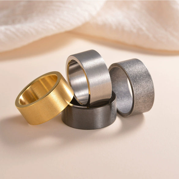 Wholesale Titanium Steel Geometric Matte Old Ring Jewelry With Electroplating