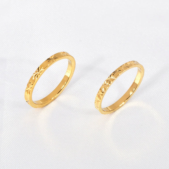 Wholesale Titanium Steel Geometric Multicut Flower Stacked Ring For Women Electroplated No Fading