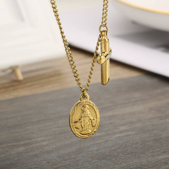 Wholesale Titanium Steel Geometric Oval Commemorative Coin Cross Goldplated Women's Clavicle Chain Jewelry