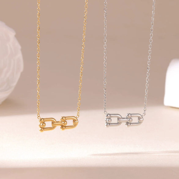 Wholesale Titanium Steel Geometric Pendant Necklace With Electroplating Simple Design For Women
