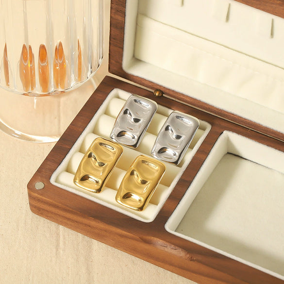 Wholesale Titanium Steel Geometric Rectangular Pleated Electroplated Women's Earrings
