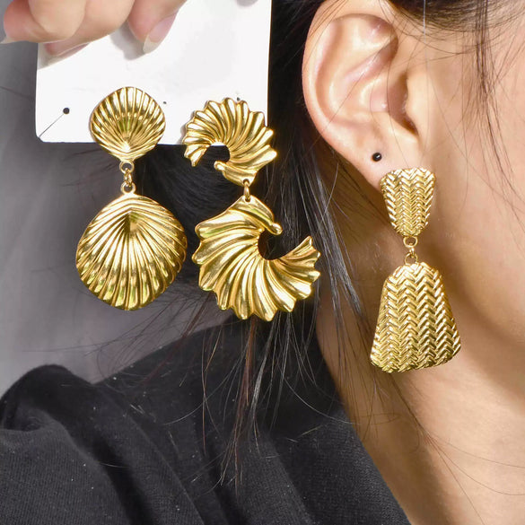 Wholesale Titanium Steel Geometric Retro Light Luxury Irregular Women's Earrings Electroplated Jewelry