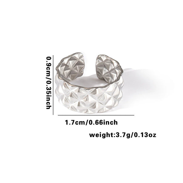 Wholesale Titanium Steel Geometric Ring With Heart Shape Flower Leaves Letters Numbers And Text Patterns And Electroplating Treatment