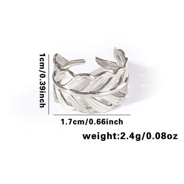 Wholesale Titanium Steel Geometric Ring With Heart Shape Flower Leaves Letters Numbers And Text Patterns And Electroplating Treatment