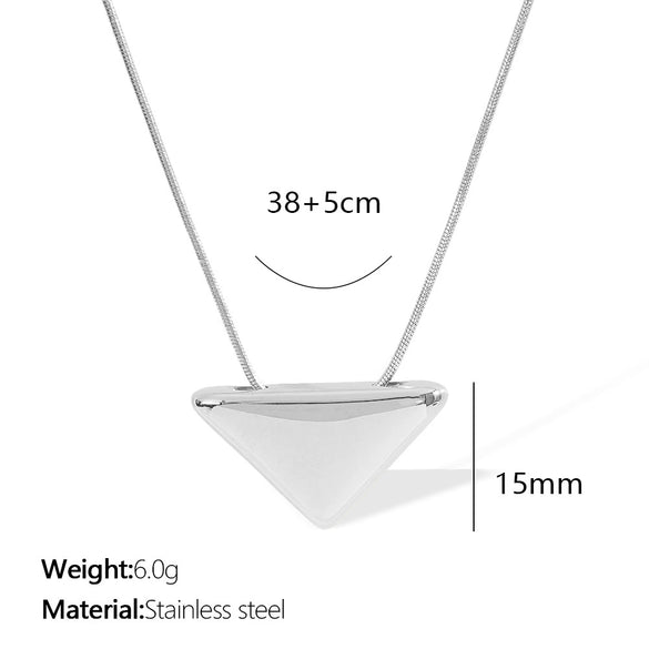 Wholesale 316L Stainless Steel Geometric Triangle Pendant Collarbone Chain Necklace With Electroplating For Women