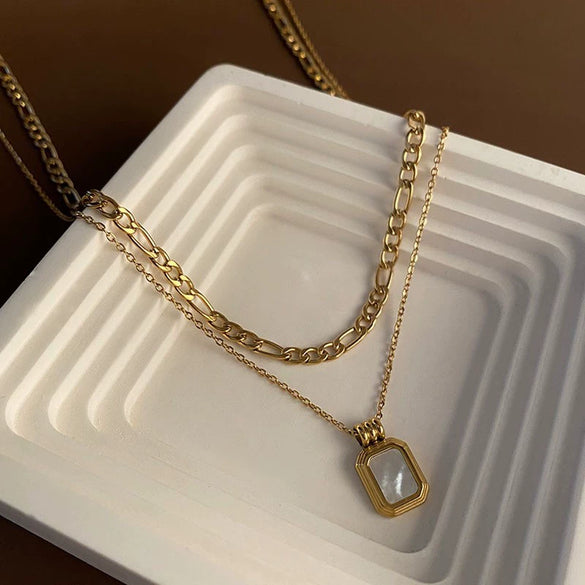 Wholesale Titanium Steel Geometric Women's Double Layer Stacked Clavicle Necklace With Electroplating Design
