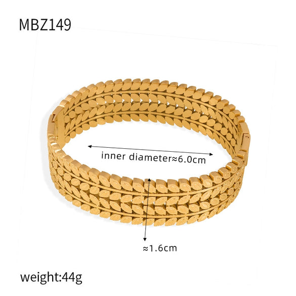 Wholesale 316L Stainless Steel Gold Plated Diamond Hollow Bracelet Jewelry With Retro Fashion Personality Design