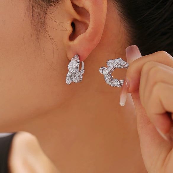 Wholesale 316L Stainless Steel Gold Plated Geometric U Shaped Twist Winding Earrings