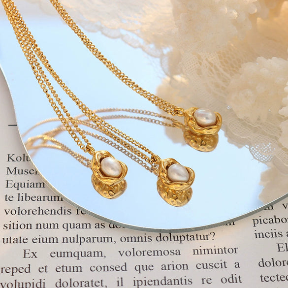 Wholesale 316L Stainless Steel Goldplated Cuban Chain Necklace With Geometric Specialshaped Pendant And Natural Freshwater Pearl Inlaid