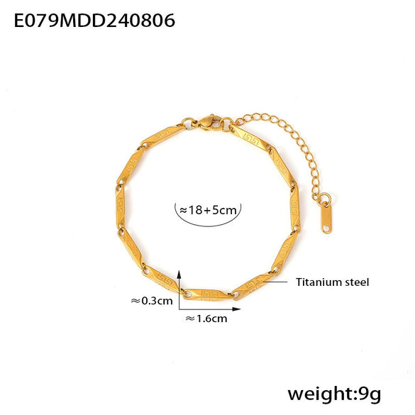 Wholesale Titanium Steel Goldplated Fashion Necklace And Bracelet With Diamond Carved Pattern For Women