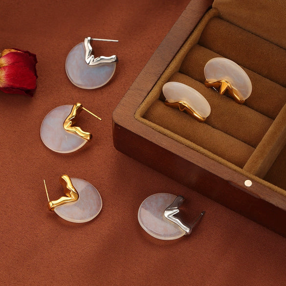 Wholesale Titanium Steel Goldplated Women's Midancient Style Irregular Geometric Resin Earrings Jewelry