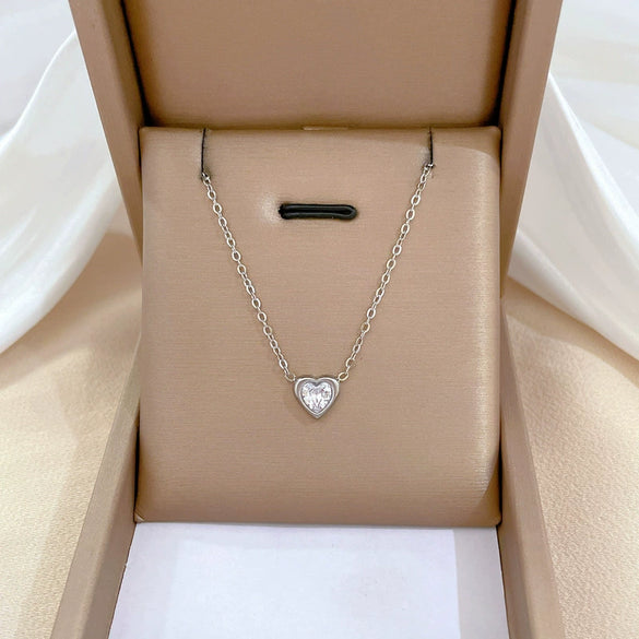 Wholesale Titanium Steel Heart Geometric Style Electroplated Necklace