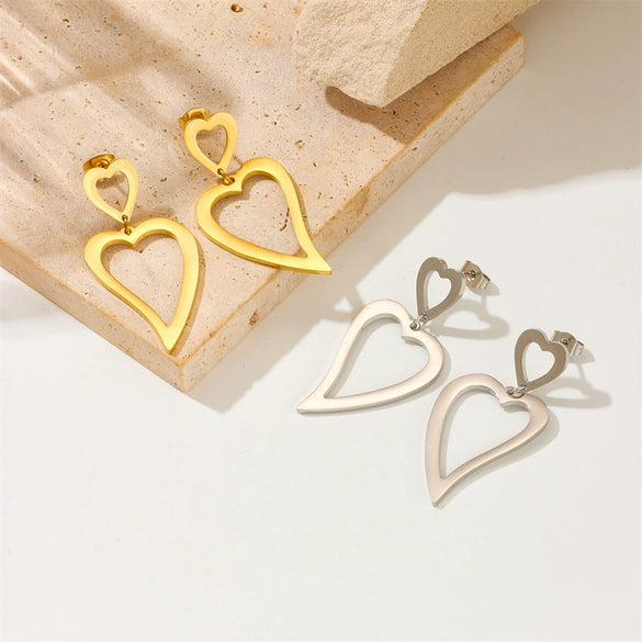 Wholesale Titanium Steel Heart Pattern Gold Plated Electroplated Women's Pendant Earrings