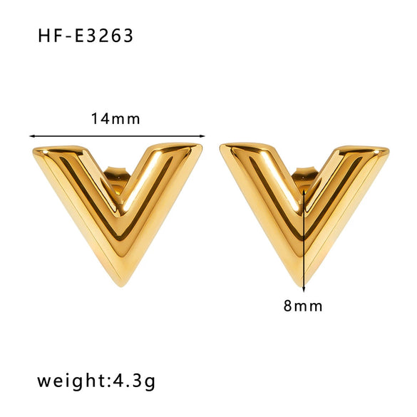 Wholesale Titanium Steel Heart Pendant Earrings With 18K Gold Plated Electroplating Exaggerated And High Sense Temperament Ins Fashion