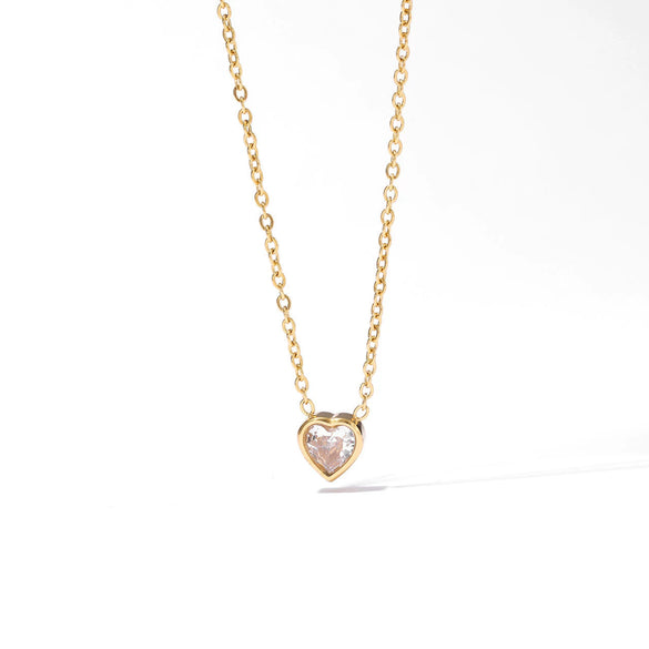 Wholesale Titanium Steel Heart Pendant Necklace For Women Electroplated Minimalist O Chain