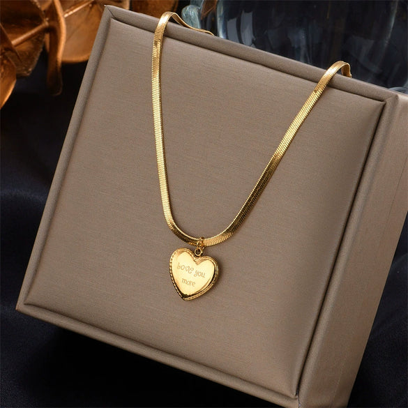 Wholesale Titanium Steel Heart Shape Pendant Snake Bone Chain Necklace For Women With Electroplating Design