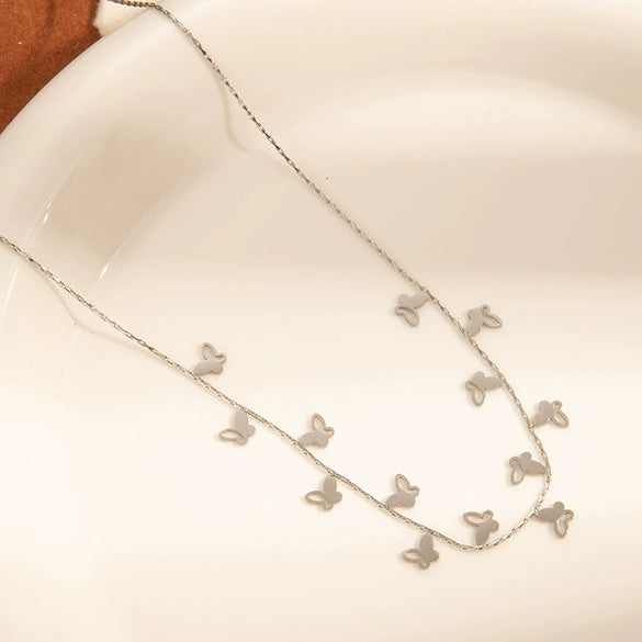 Wholesale Titanium Steel Heart Shaped Women's Love Necklace With Electroplating