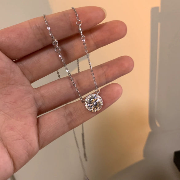 Wholesale Titanium Steel Heart Shaped Zircon Clavicle Chain Necklace For Women With Electroplating Treatment