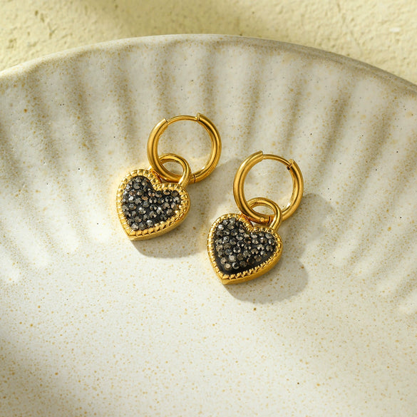 Wholesale Titanium Steel Heartshaped Diamond Love Earrings With Electroplating Treatment Fashion Design Nonfading