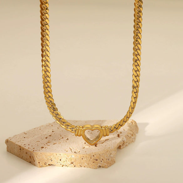Wholesale Titanium Steel Heartshaped Hollow Pendant Necklace For Women Retro Fashionable Electroplated