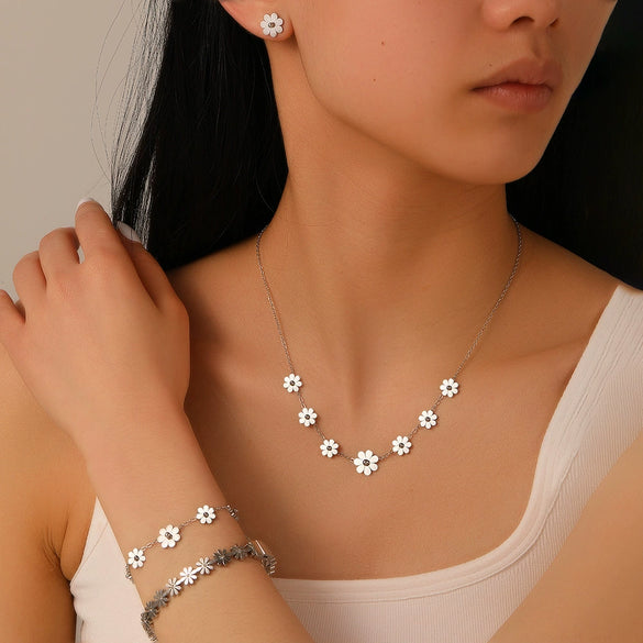 Wholesale Titanium Steel Jewelry Set With Flower Pattern For Women Earrings Necklace Anklet Bracelet Geometric Design Box Chain