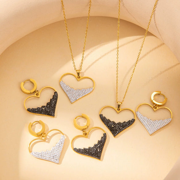 Wholesale Titanium Steel Jewelry Suit With Heart Shaped Pendant And Cross Chain Electroplated For Women Simple Design High End Sense Non Fading