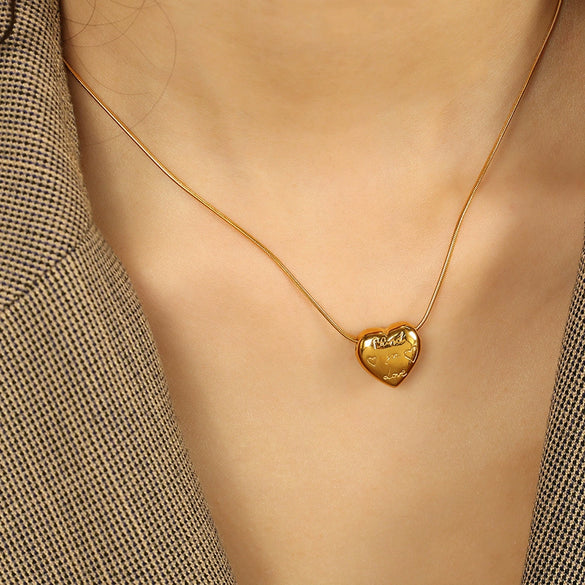 Wholesale 316L Stainless Steel 18K Gold Plated Heart Shape Necklace For Women