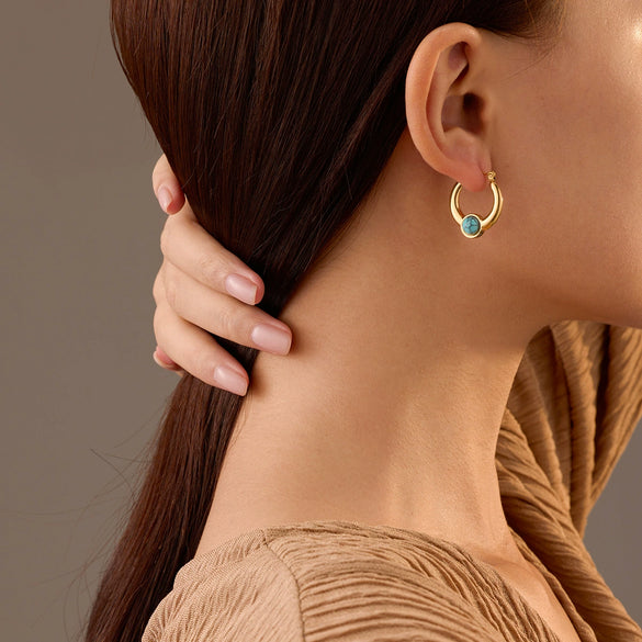 Wholesale Titanium Steel 18K Gold Plated Ushaped Natural Stone Earrings For Women Vintage Style