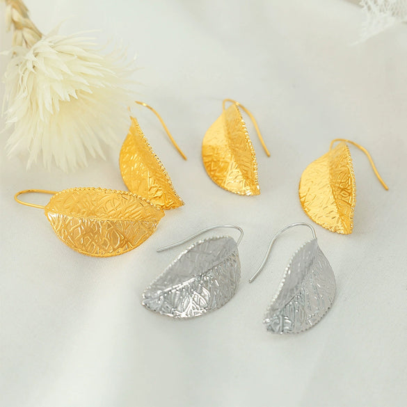 Wholesale 316L Stainless Steel Leaf Earrings Retro Style Electroplating For Women