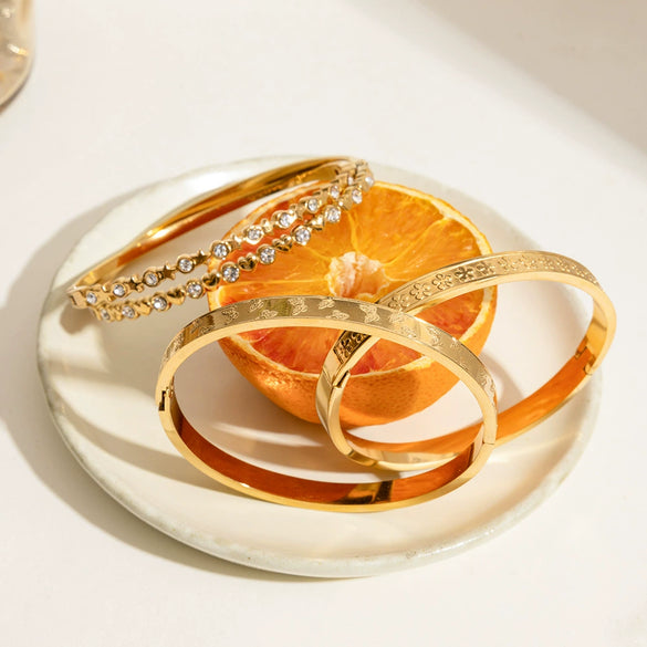 Wholesale Titanium Steel Light Luxury Highend Bracelet With Electroplating And Geometric Design