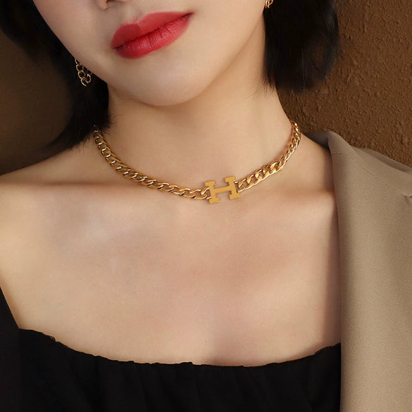 Wholesale Titanium Steel Necklace Hiphop Style H Letter Electroplated Unisex