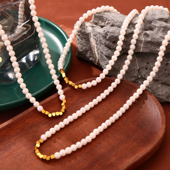 Wholesale 316L Stainless Steel Necklace Retro Light Luxury Style Geometric Pattern Beaded Snake Bone Chain Electroplated
