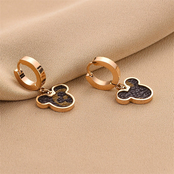 Wholesale Titanium Steel Nonfading Earrings With Geometric Pattern And Electroplating For Women