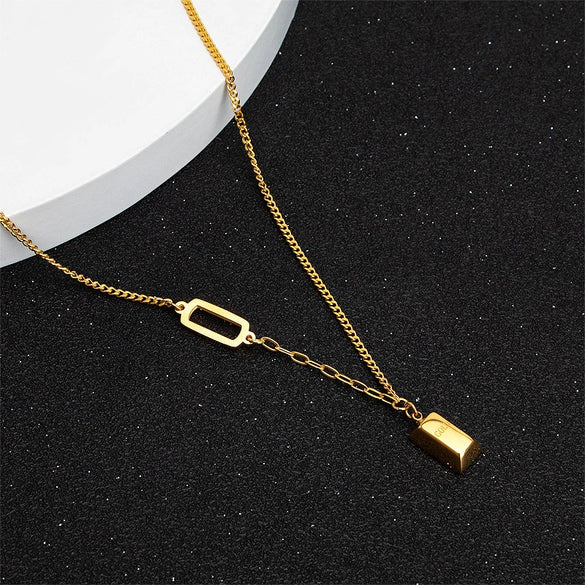 Wholesale Titanium Steel Ochain Clavicle Necklace For Women With Gold Inlaid Geometric Styling