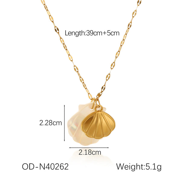 Wholesale Titanium Steel Pendant Necklace With Starfish Conch Shell Design Ocean Wind Vacation Style Vacuum Plating For Women