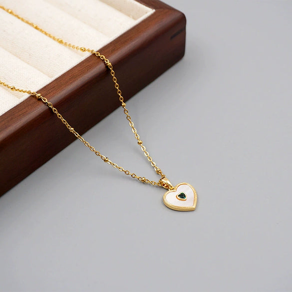 Wholesale Titanium Steel Retro Heartshaped Handmade Clavicle Necklace