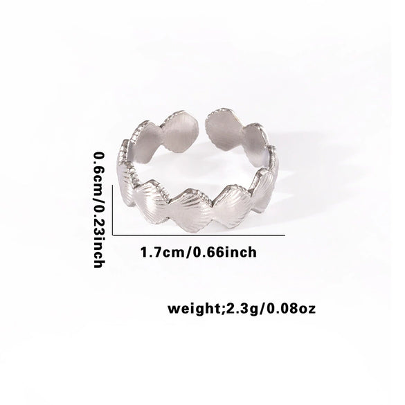 Wholesale Titanium Steel Ring Retro Style With Leaves Heart Shape Flower Letters Numbers Electroplating For Women