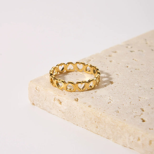 Wholesale Titanium Steel Ring Stainless Steel Hollow Heart Couple Style Pvd Furnace Real Gold Plating Women's Jewelry Ring