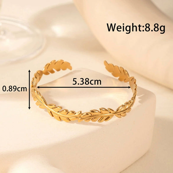 Wholesale Titanium Steel Snake Shaped Retro Opening Adjustable Bracelet With Electroplating