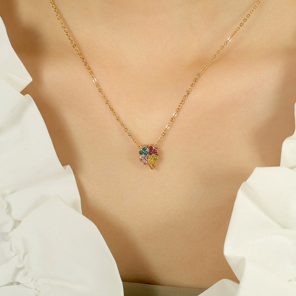 Wholesale 316L Stainless Steel Star Shape And U Shape Pendant Necklace With Electroplating Treatment Fashion Style For Women