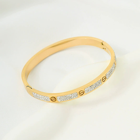 Wholesale Titanium Steel Starry Nail Exquisite Light Luxury Geometric Electroplated Bracelet For Female