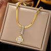 Wholesale Titanium Steel Women's Geometric Retro Necklace With Electroplating O Word Chain