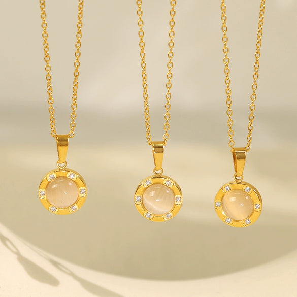 Wholesale 316L Stainless Steel Women's Necklace With Geometric Cat's Eye Pendant And Electroplating Treatment