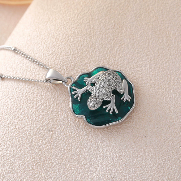 Wholesale Unisex Animal Shaped Copper 18K Gold Plated Frog Pendant Necklace With Ball Chain