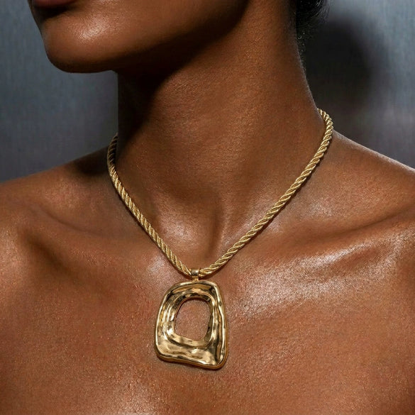 Wholesale Unisex Casual Geometric Alloy Electroplated Hollow Irregular Square Pendant Necklace With Rope Chain
