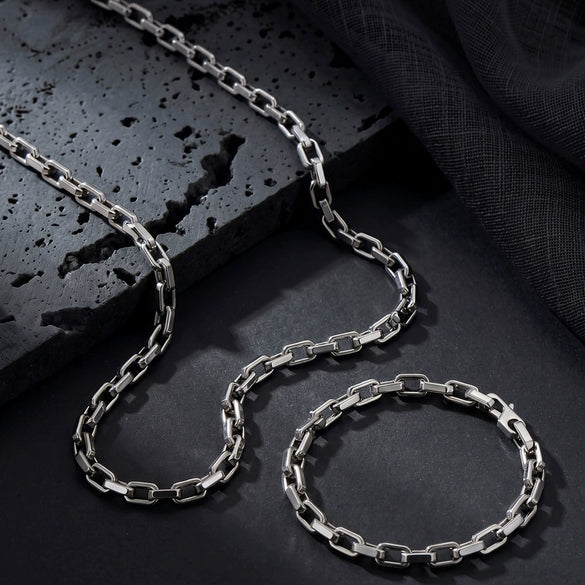 Wholesale Unisex Casual Geometric Stainless Steel Oshaped Chain Necklace With Real Gold Plating